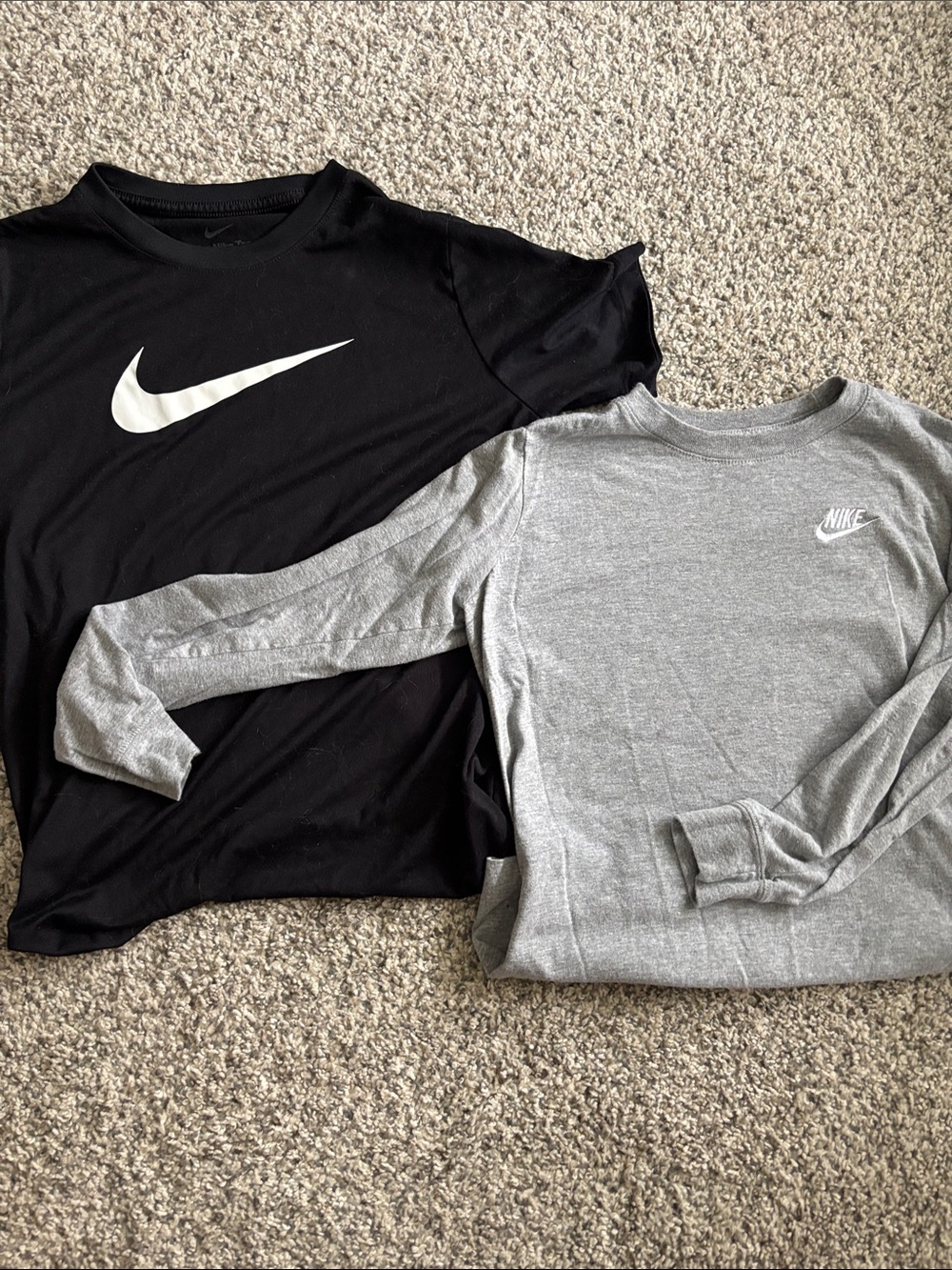 Nike Kids Long-Sleeve Tee in Gray and short sleeve in black